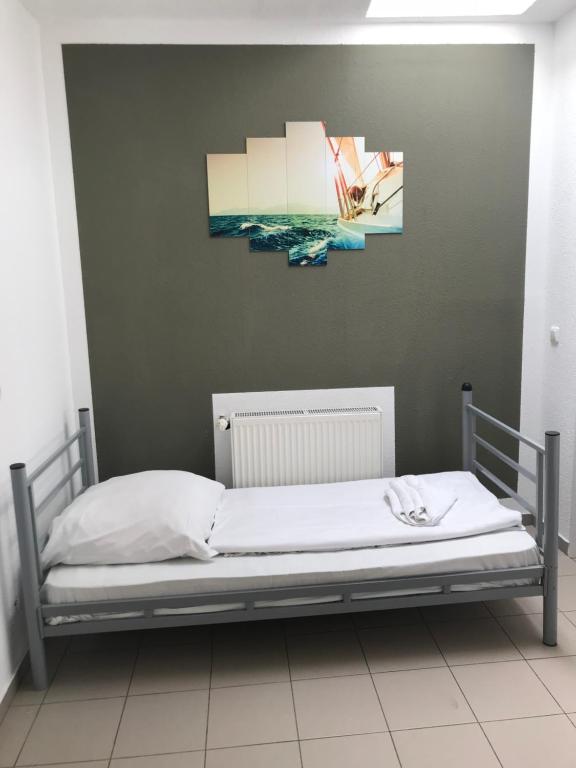 Hotel Moji Köln Sieversstraße room 2